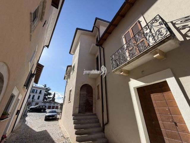 Villa Indipendente in vendita a Cardabello, San Demetrio ne' Vestini