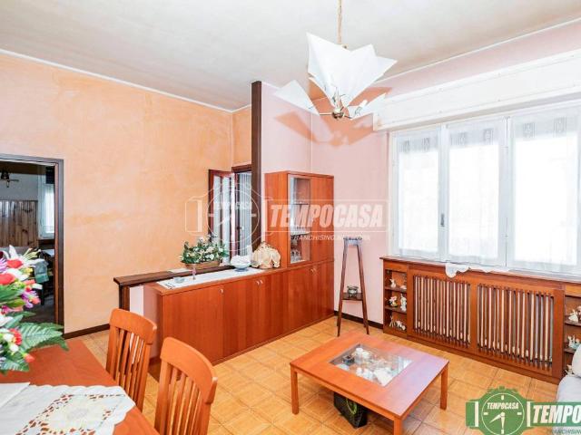 Villa Indipendente in vendita a Certosa di San Donato, San Donato Milanese