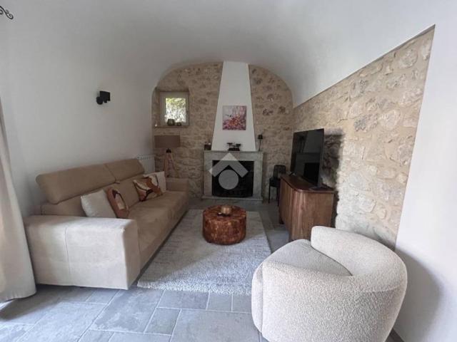 Villa Indipendente in vendita a San Donato Val Di Comino, Lazio