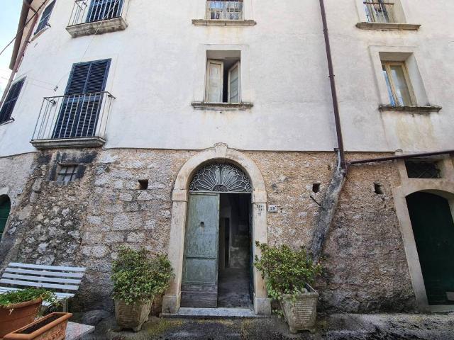 Villa Indipendente in vendita a San Donato Val Di Comino, Lazio
