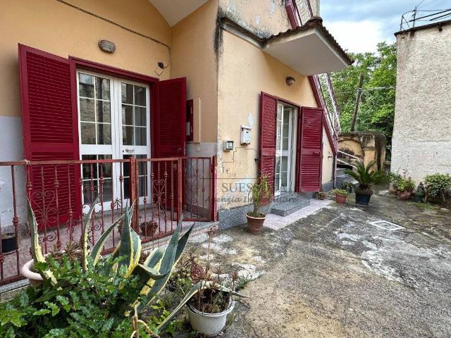 Villa Indipendente in vendita a San Felice A Cancello, Campania