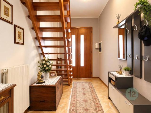 Villa Indipendente in vendita a San Felice sul Panaro, Modena
