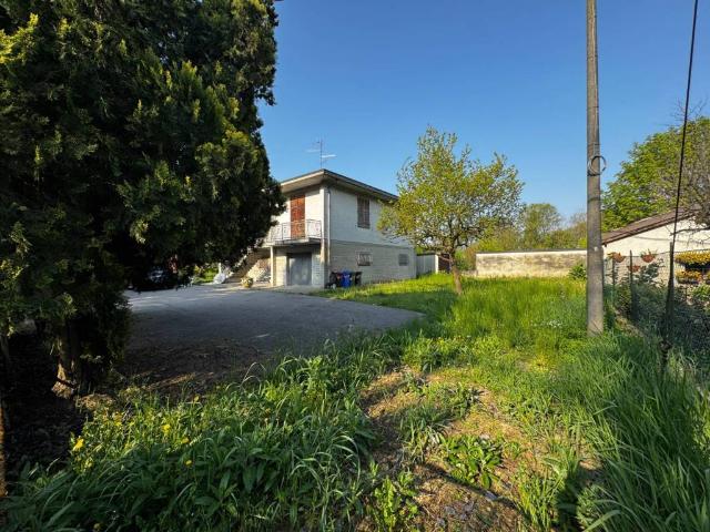 Villa Indipendente in vendita a Unione Comuni Modenesi Area Nord, San Felice Sul Panaro