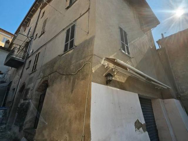 Villa Indipendente in vendita a San Feliciano, Magione