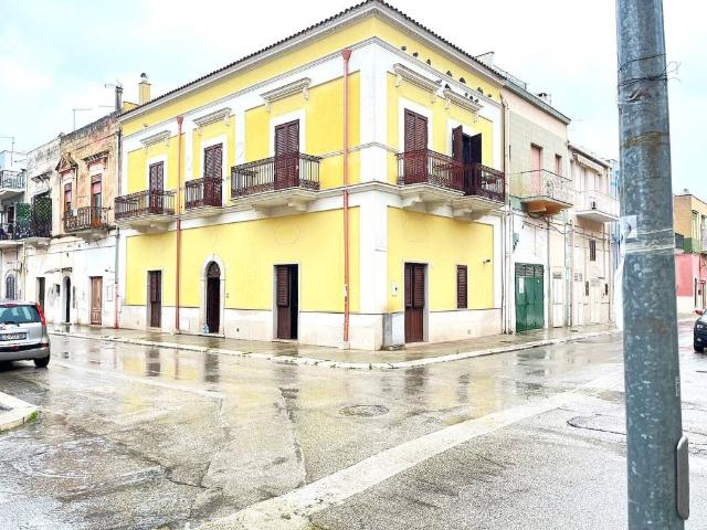 Villa Indipendente in vendita a Puglia, Barletta-andria-trani
