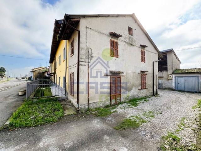 Villa Indipendente in vendita a San Fiorano, Lombardia