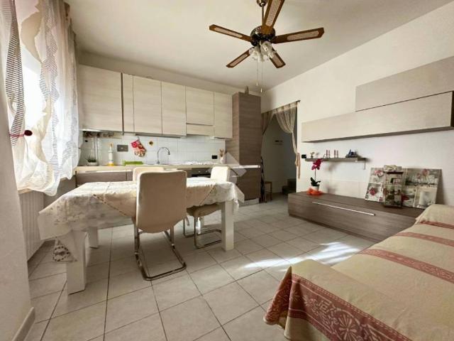 Villa Indipendente in vendita a Piemonte, Vercelli