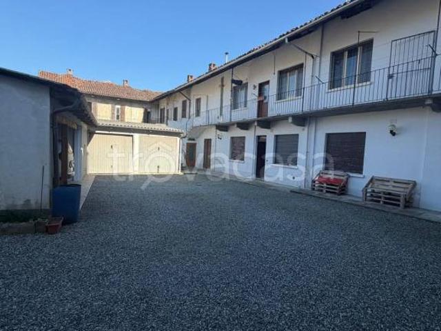 Villa Indipendente in vendita a Piemonte, Vercelli