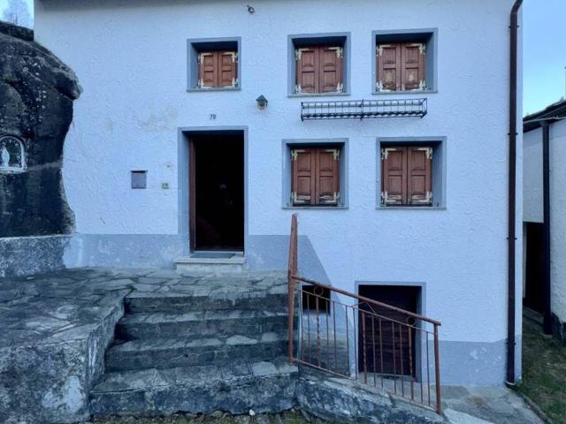 Villa Indipendente in vendita a Comunità montana della Valchiavenna, San Giacomo Filippo