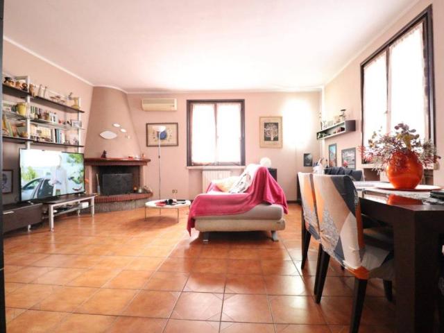 Villa Indipendente in vendita a San Giorgio Bigarello, Mottella
