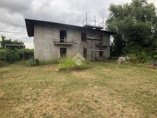 Villa Indipendente in vendita a San Giorgio Bigarello, Bazza