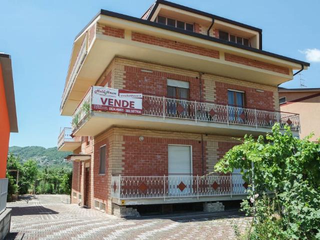 Villa Indipendente in vendita a Marzani, San Giorgio Del Sannio