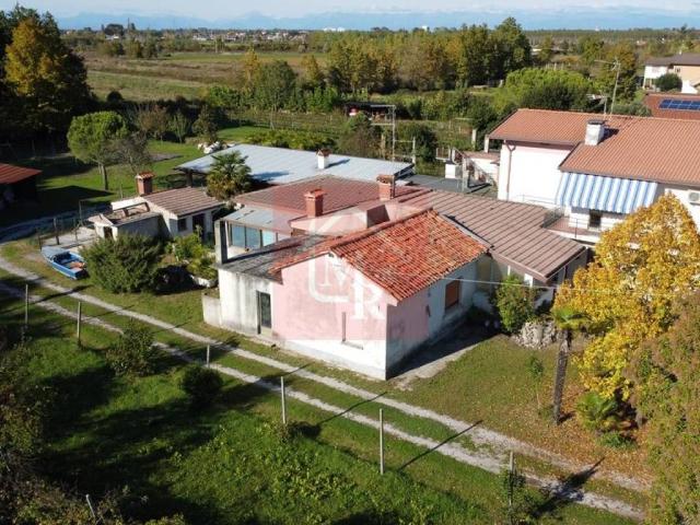 Villa Indipendente in vendita a San Giorgio Di Nogaro, Friuli-Venezia Giulia