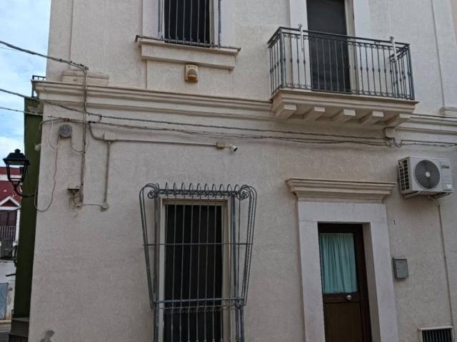 Villa Indipendente in vendita a San Giorgio Jonico, Taranto