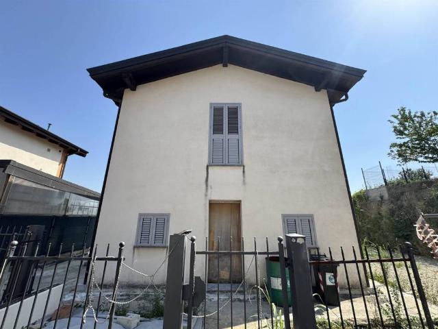 Villa Indipendente in vendita a Piemonte, Alessandria