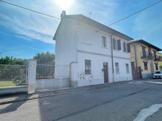 Villa Indipendente in vendita a San Giorgio Su Legnano, Lombardia