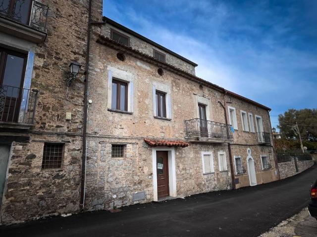 Villa Indipendente in vendita a Bosco, San Giovanni A Piro