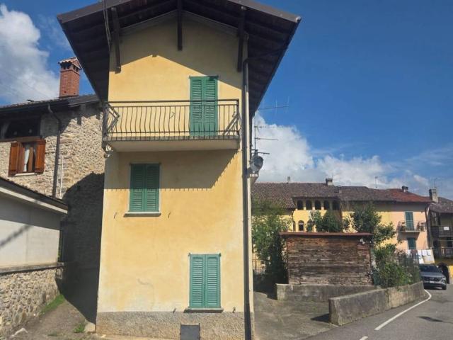 Villa Indipendente in vendita a Comunità Montana della Valle Brembana, San Giovanni Bianco