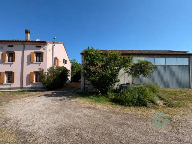 Villa Indipendente in vendita a Unione dei comuni Isola Mantovana, San Giovanni Del Dosso
