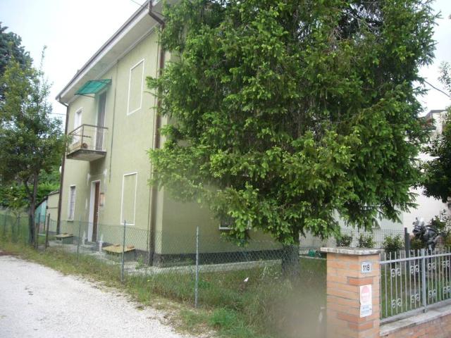 Villa Indipendente in vendita a San Giovanni In Marignano, Reggio Emilia