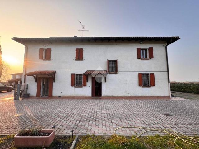 Villa Indipendente in vendita a Contrada Tiraferro, San Giovanni in Persiceto