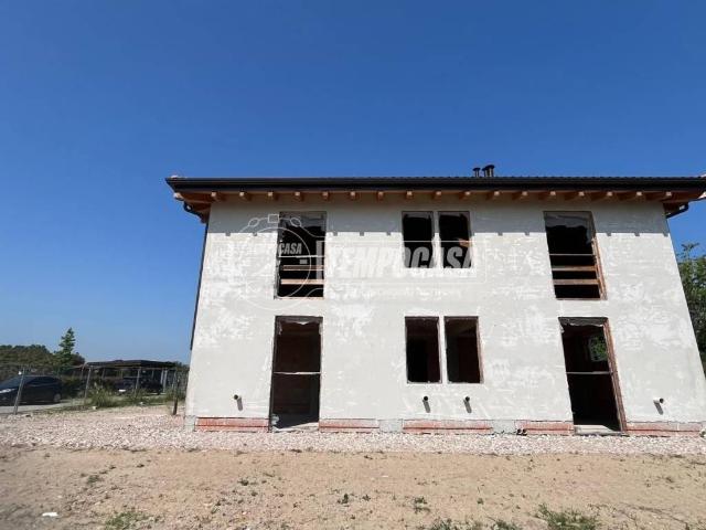 Villa Indipendente in vendita a Unione Terre d'Acqua, San Giovanni In Persiceto