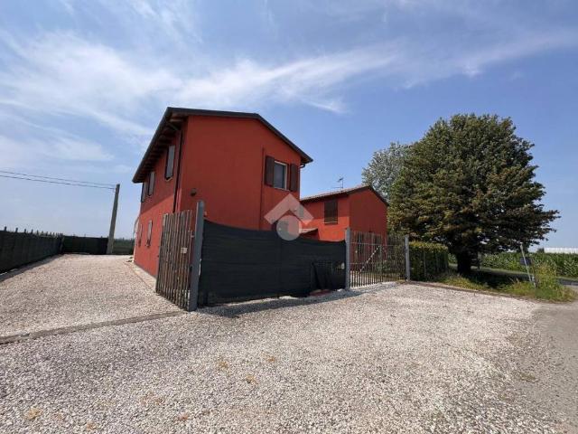 Villa Indipendente in vendita a Unione Terre d'Acqua, San Giovanni In Persiceto