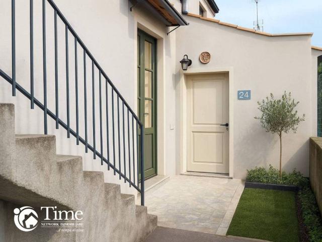 Villa Indipendente in vendita a San Giovanni La Punta, Sicilia