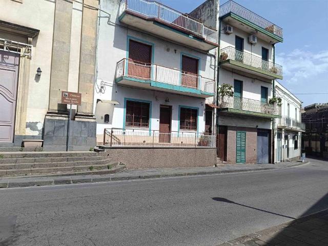 Villa Indipendente in vendita a San Giovanni La Punta, Sicilia