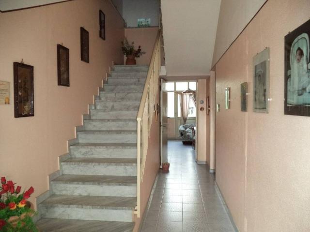 Villa Indipendente in vendita a San Giovanni La Punta, Sicilia