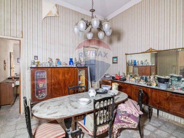 Villa Indipendente in vendita a San Giovanni La Punta, Sicilia