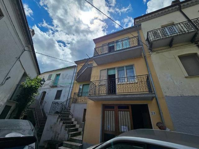 Villa Indipendente in vendita a Centro storico, San Giovanni Lipioni