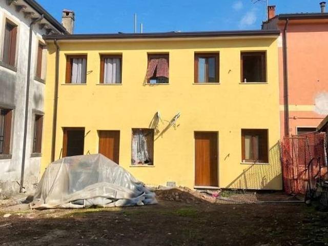 Villa Indipendente in vendita a San Giovanni Lupatoto, Veneto