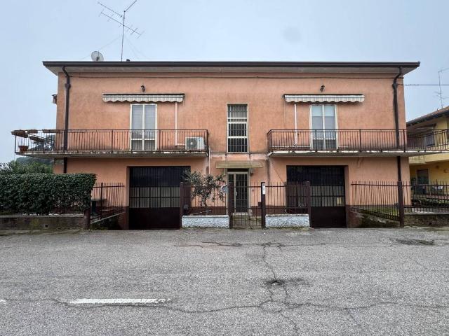 Villa Indipendente in vendita a San Giovanni Lupatoto, Veneto