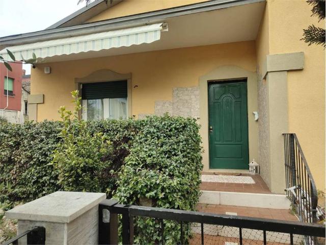 Villa Indipendente in vendita a San Giovanni Lupatoto, Veneto