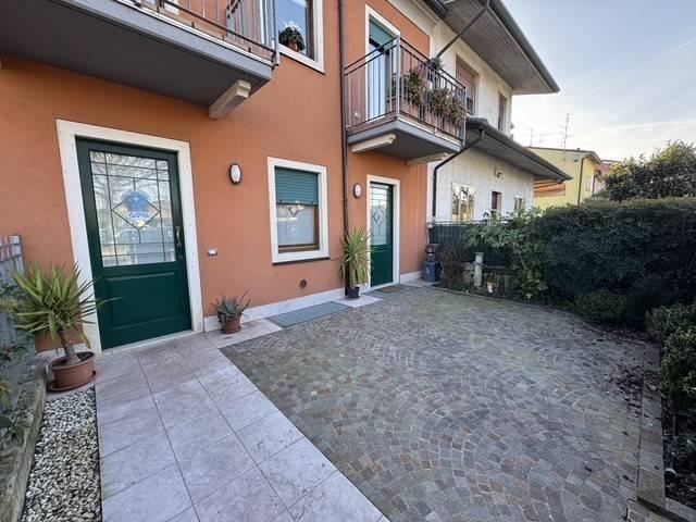 Villa Indipendente in vendita a San Giovanni Lupatoto, Veneto