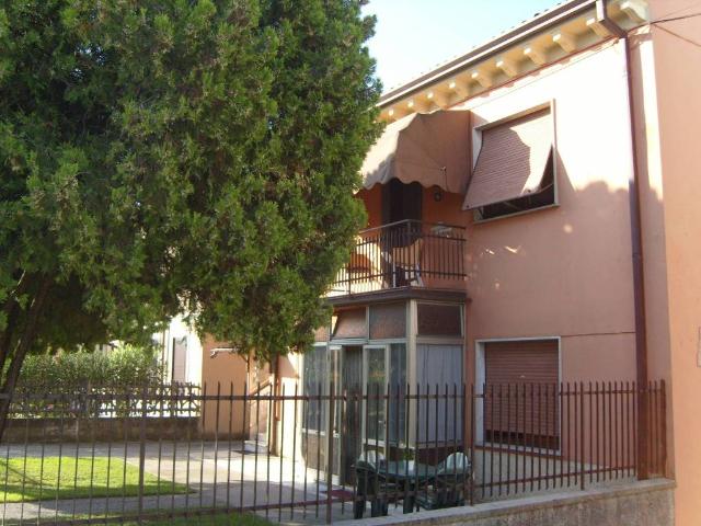 Villa Indipendente in vendita a San Giovanni Lupatoto, Veneto
