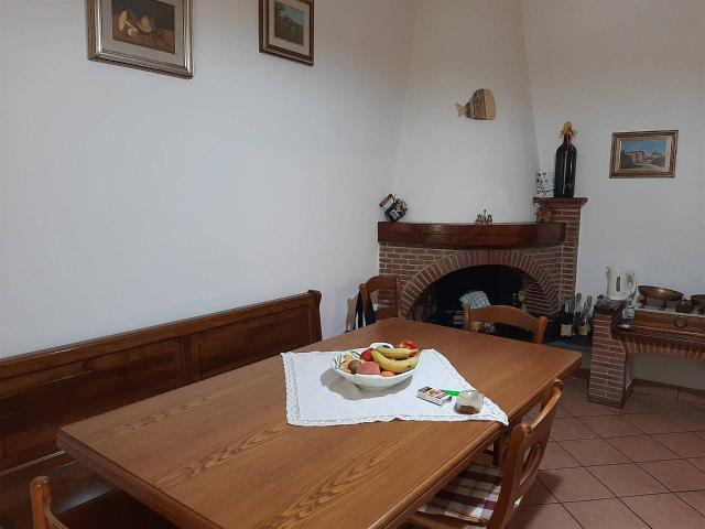 Villa Indipendente in vendita a San Giuliano Terme, Toscana