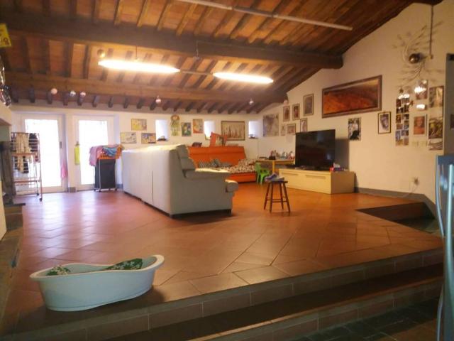 Villa Indipendente in vendita a San Giuliano Terme, Toscana