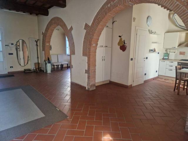Villa Indipendente in vendita a Mezzana, San Giuliano Terme
