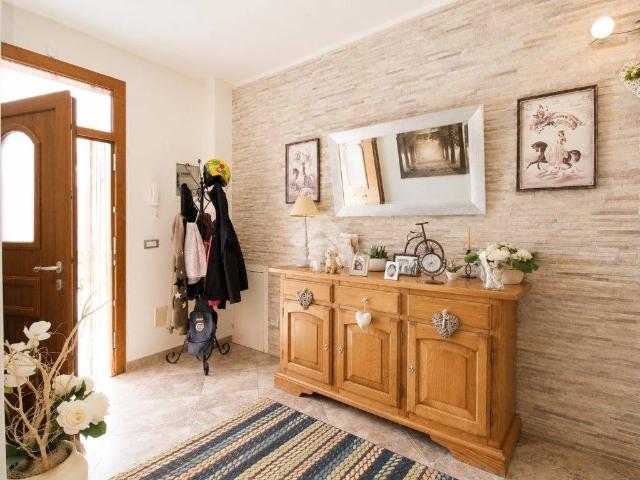 Villa Indipendente in vendita a San Martino Ulmiano, San Giuliano Terme