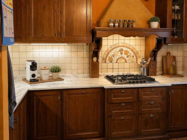 Villa Indipendente in vendita a San Giuliano Terme, Toscana