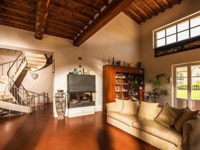 Villa Indipendente in vendita a Gello, San Giuliano Terme