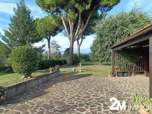 Villa Indipendente in vendita a San Giuliano Terme, Toscana
