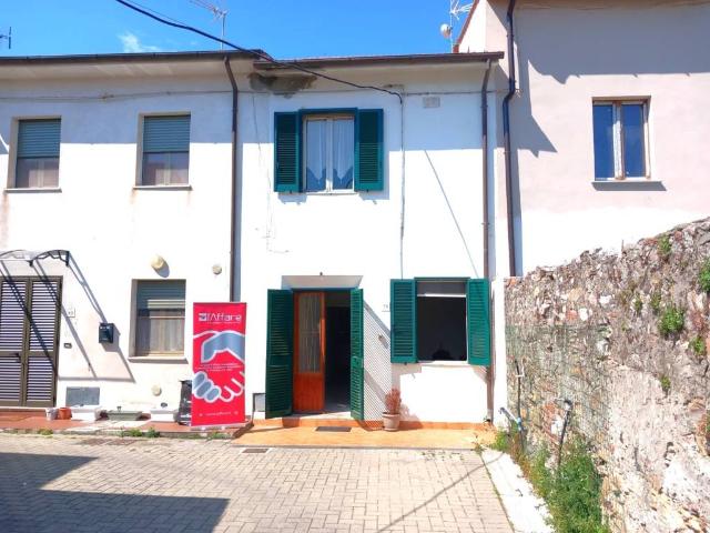 Villa Indipendente in vendita a San Giuliano Terme, Toscana