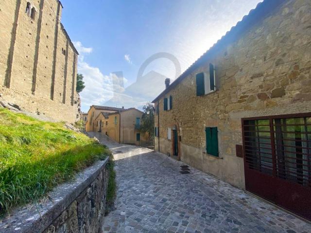 Villa Indipendente in vendita a Unione di comuni Valmarecchia, San Leo