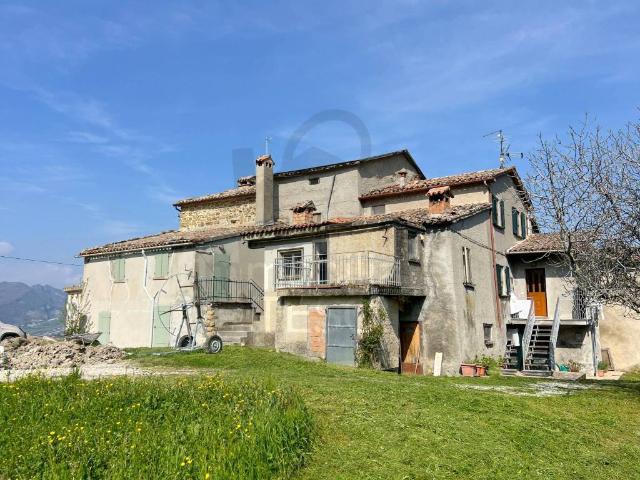 Villa Indipendente in vendita a Unione di comuni Valmarecchia, San Leo