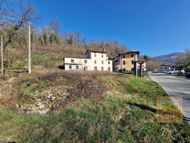 Villa Indipendente in vendita a San Leonardo, Friuli-Venezia Giulia