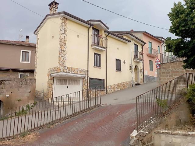 Villa Indipendente in vendita a San Leucio Del Sannio, Campania