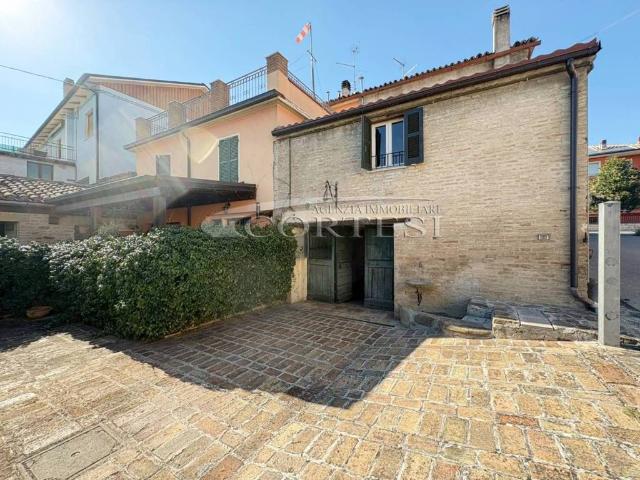 Villa Indipendente in vendita a Marche, Pesaro E Urbino
